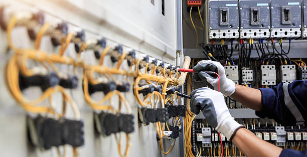 Professional Electrician technician working in Ellport, PA